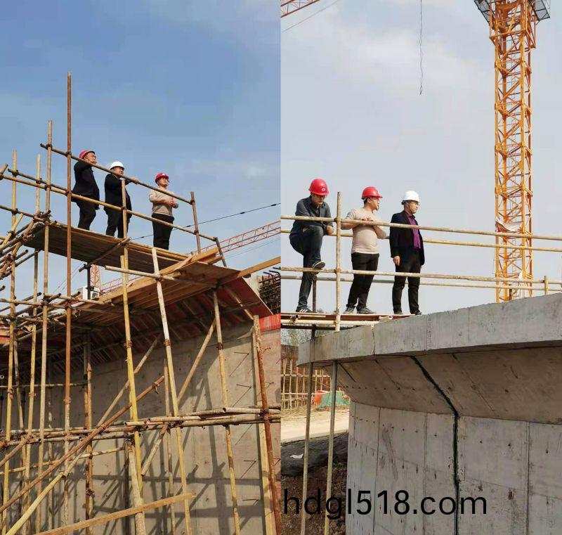 公(gong)司(si)領導視詧永(yong)城(cheng)市(shi)第(di)七(qi)汚水處理廠(chang)工(gong)程(cheng)進(jin)度(du)