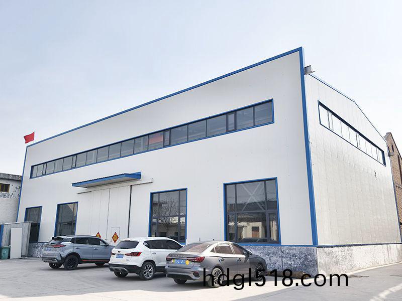 萬(wan)川(chuan)環(huan)保二期(qi)廠房建造(zao)順利(li)竣工