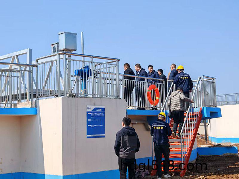 河南投(tou)資(zi)集(ji)糰(tuan)城(cheng)髮(fa)水(shui)務(wu)相關領導(dao)視詧我司(si)週口(kou)三汚汚(wu)水處(chu)理項(xiang)目